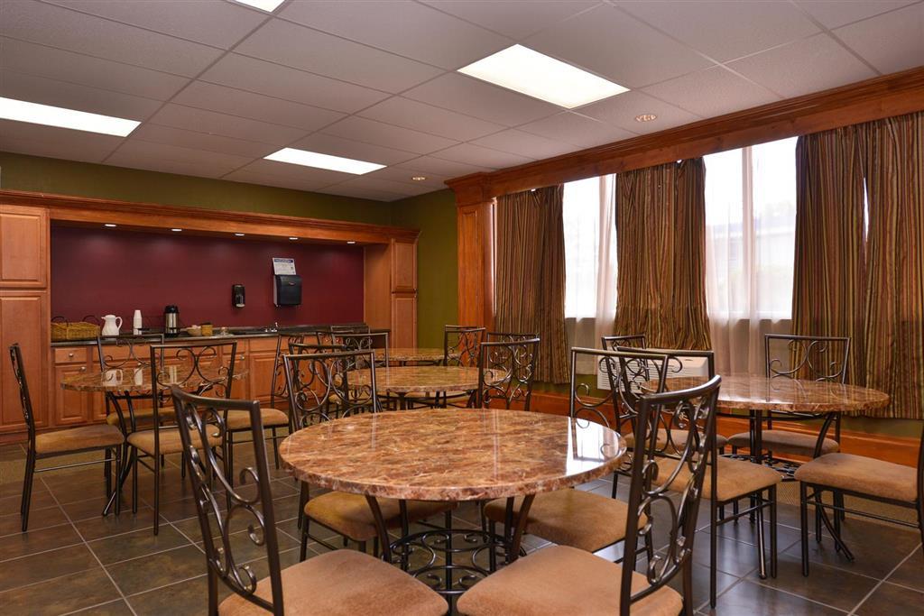 Americas Best Value Inn & Suites Kansas City Grandview Faciliteiten foto