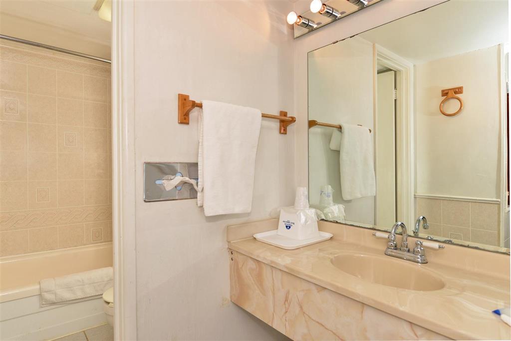 Americas Best Value Inn & Suites Kansas City Grandview Buitenkant foto