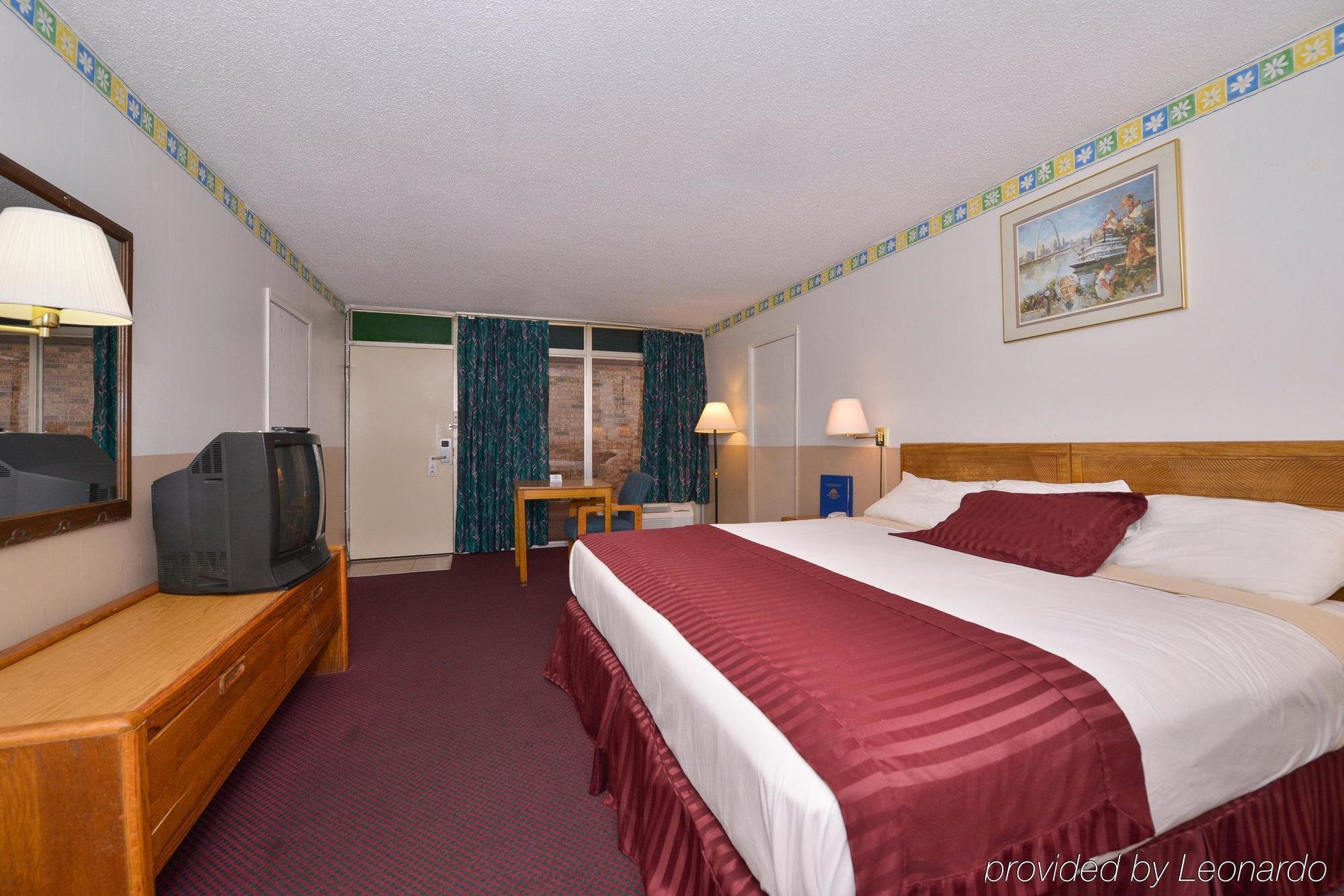 Americas Best Value Inn & Suites Kansas City Grandview Buitenkant foto