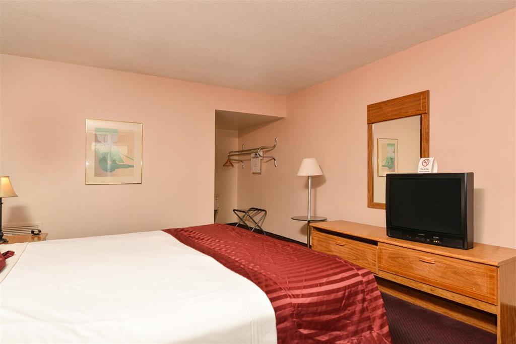 Americas Best Value Inn & Suites Kansas City Grandview Kamer foto