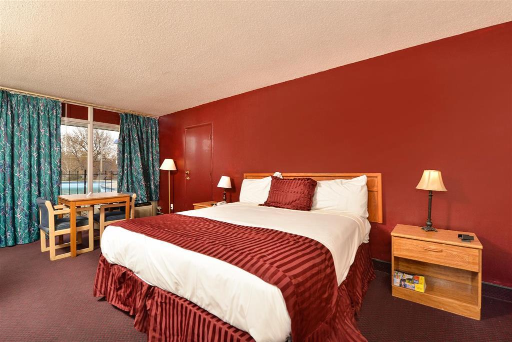 Americas Best Value Inn & Suites Kansas City Grandview Kamer foto