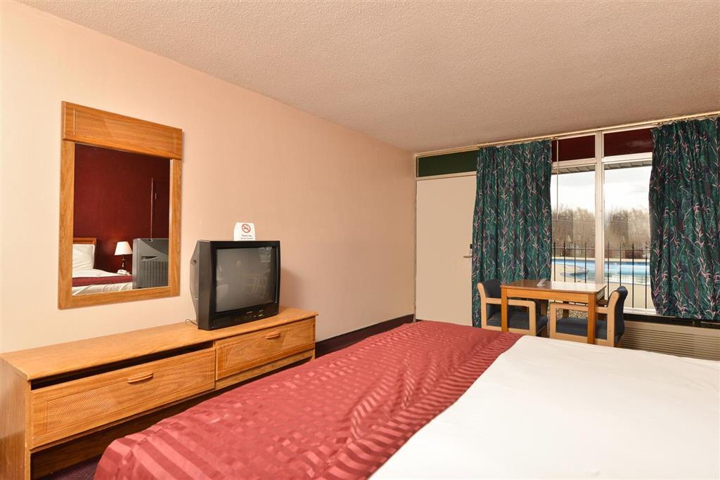 Americas Best Value Inn & Suites Kansas City Grandview Kamer foto